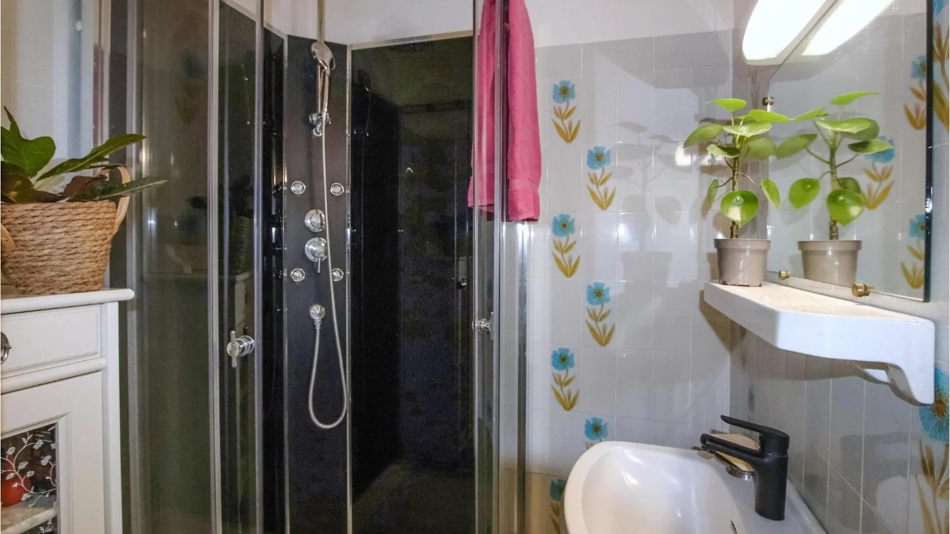 Pet Friendly Home In Cleon D Andran With Wi-Fi Holiday home